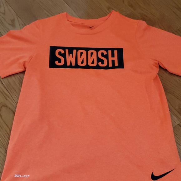 Nike Other - Nike swoosh shirt